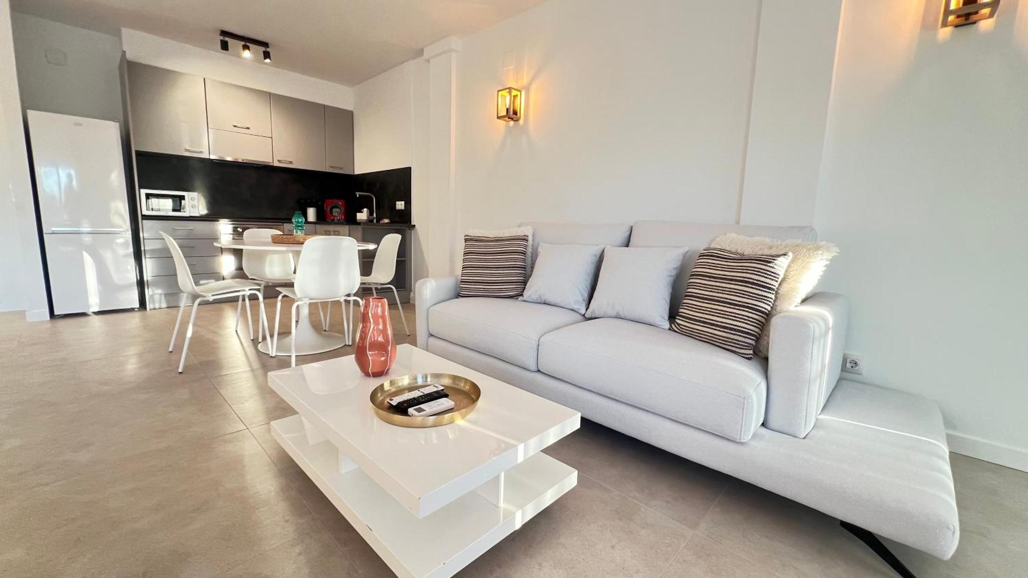 אמפוריבראבה Estudio Frente Al Canal Con Terraza מראה חיצוני תמונה